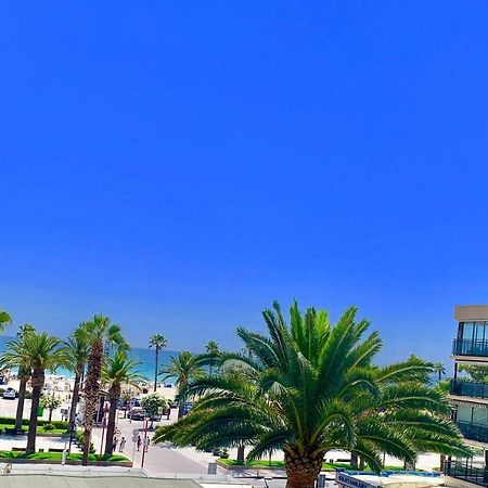 Formentor Beach Primera Linea De Playa Appartamento Salou Esterno foto